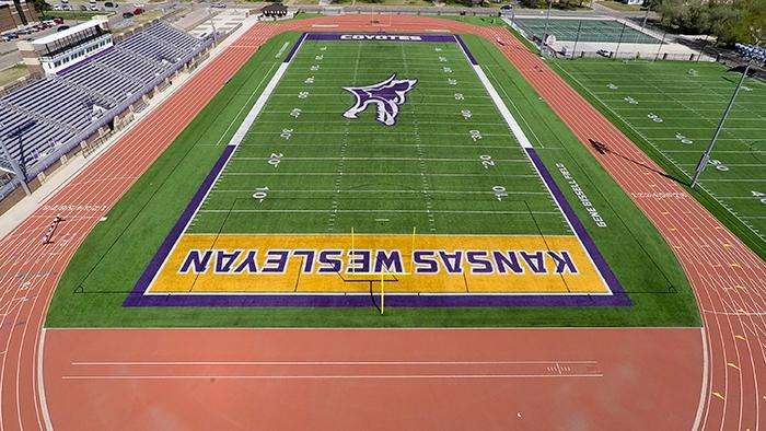 Photo courtesy <a href="http://kwucoyotes.com">kwucoyotes.com</a>