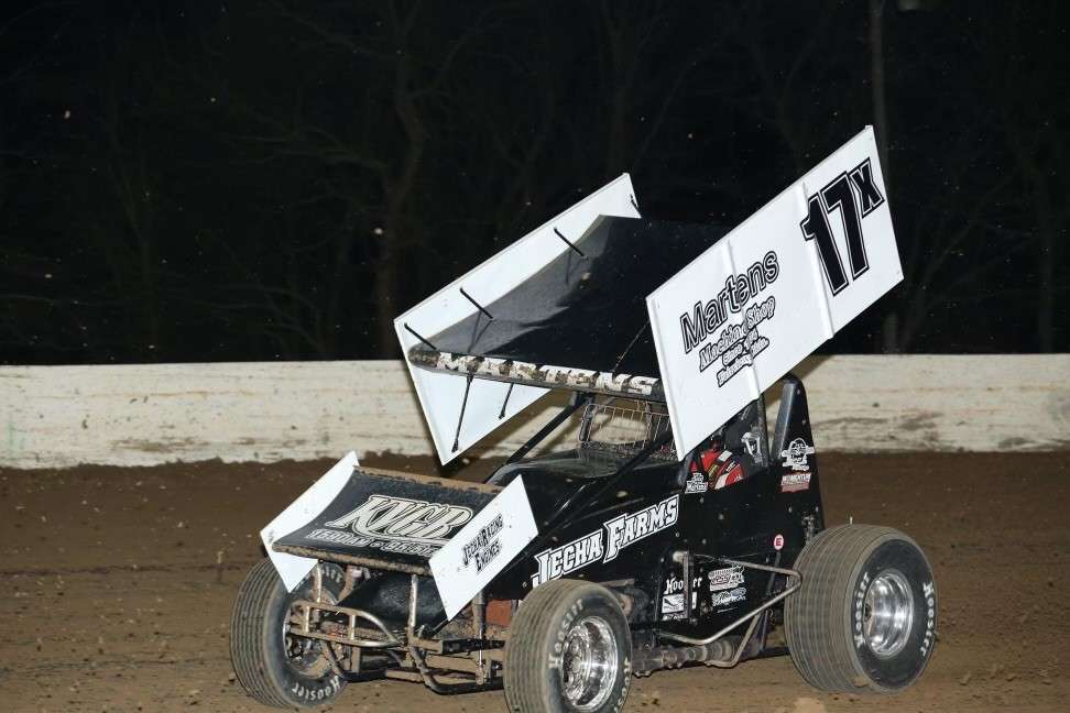 <b>The KVGB /Jecha Farms/Martens Machine Shop sprint car</b>