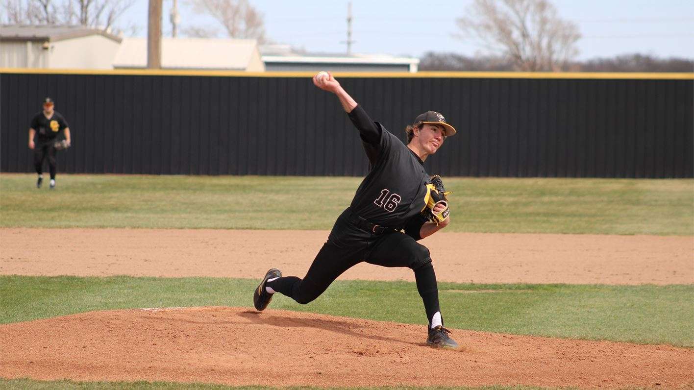 <b>Rans Sanders was called on to throw 2.2 scoreless innings in Game One to allow Cloud County to hang on for a 4-3 victory.</b> Photo by Ella Caudill courtesy CCCC Sports Information