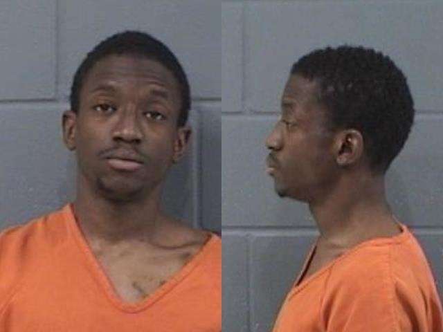 Freddie Jackson III, Aggravated robbery, Criminal possession of a weapon by felon, Criminal threat, Arrested 4/10