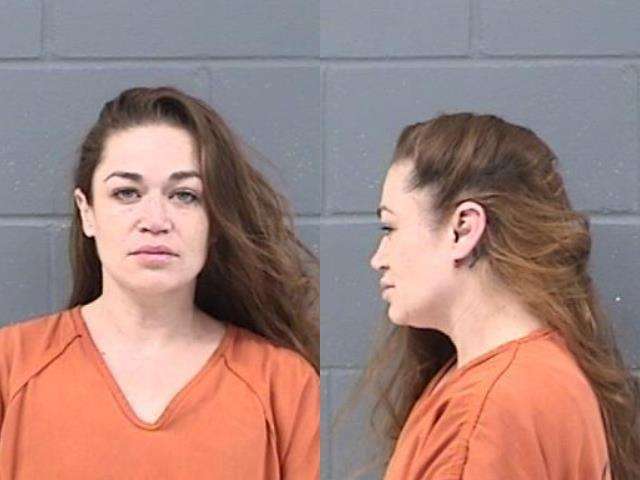 Amber Colon, Possession of controlled substance, Possession of marijuana, Use / possess with intent to use drug paraphernalia into human body, Arrested 4/16