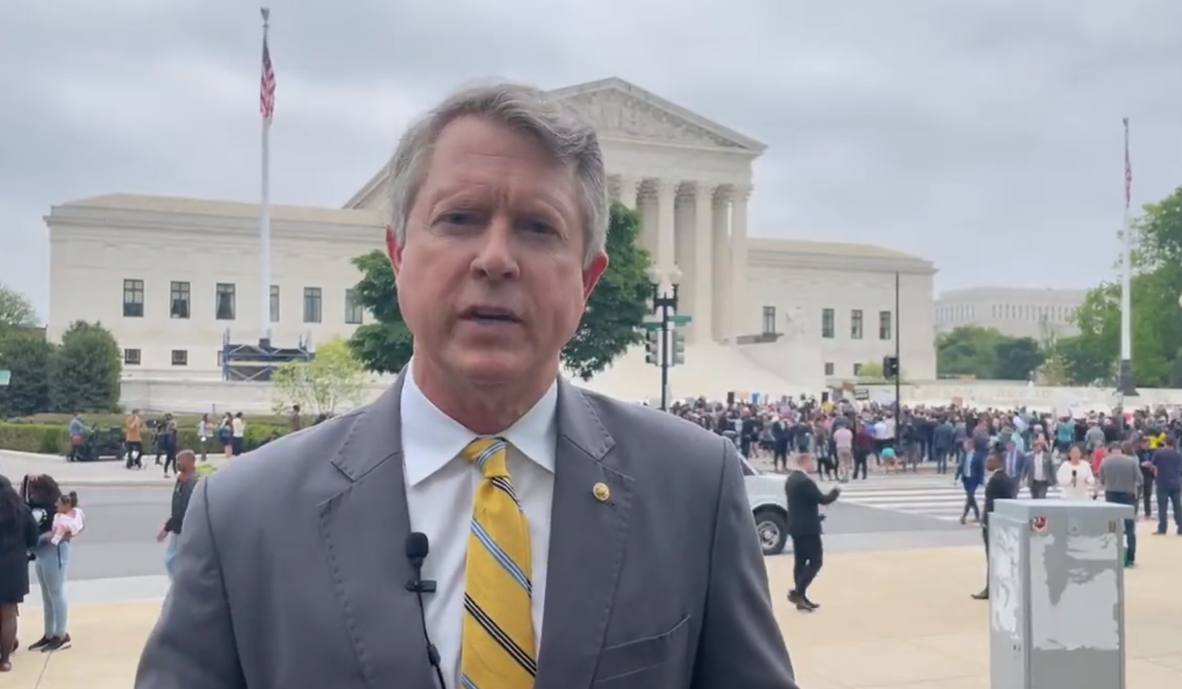 U.S. Senator Dr. Roger Marshall is taking five Kansas Sheriffs with him to the border this week to learn from law enforcement at the border to keep Kansans safe.