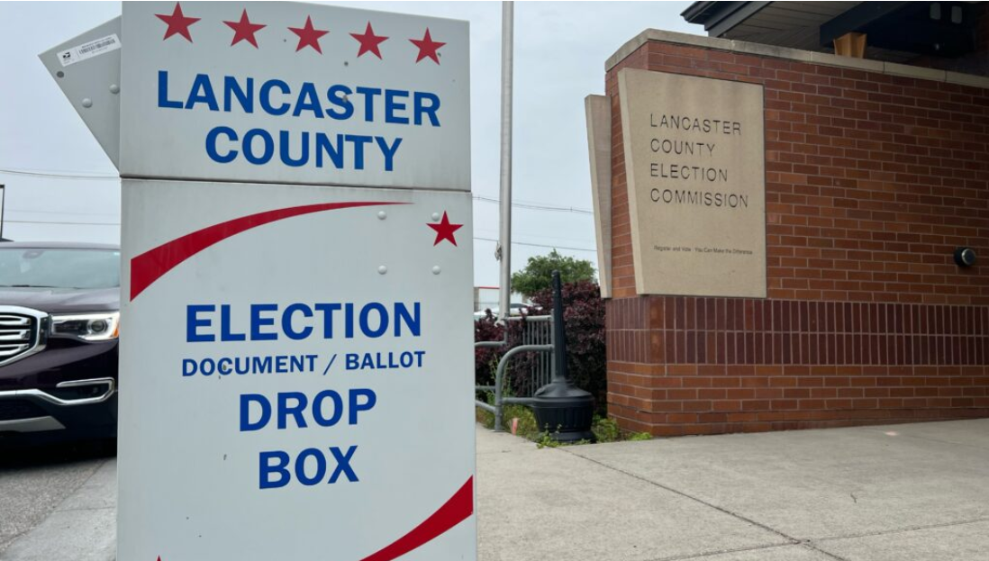  A Lancaster County early voting drop box sits outside of the Lancaster County Election Commission in Lincoln. (Aaron Sanderford/Nebraska Examiner)