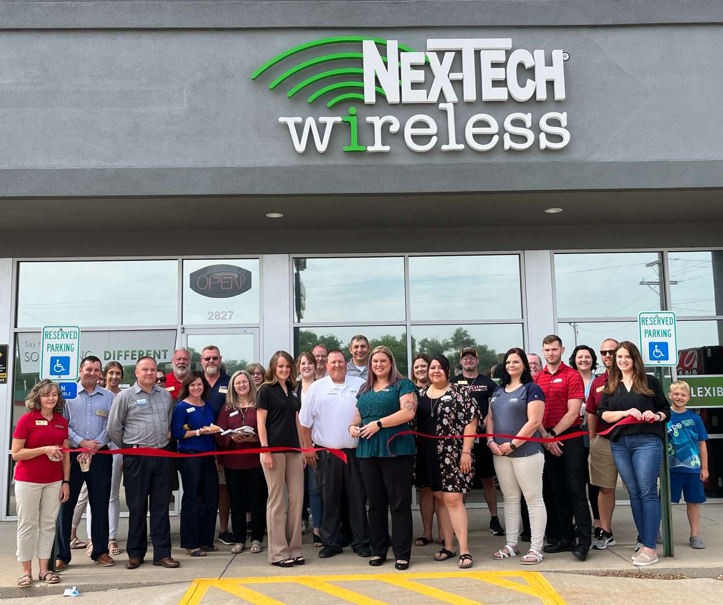 GB Chamber celebrates new manager at NexTech Wireless