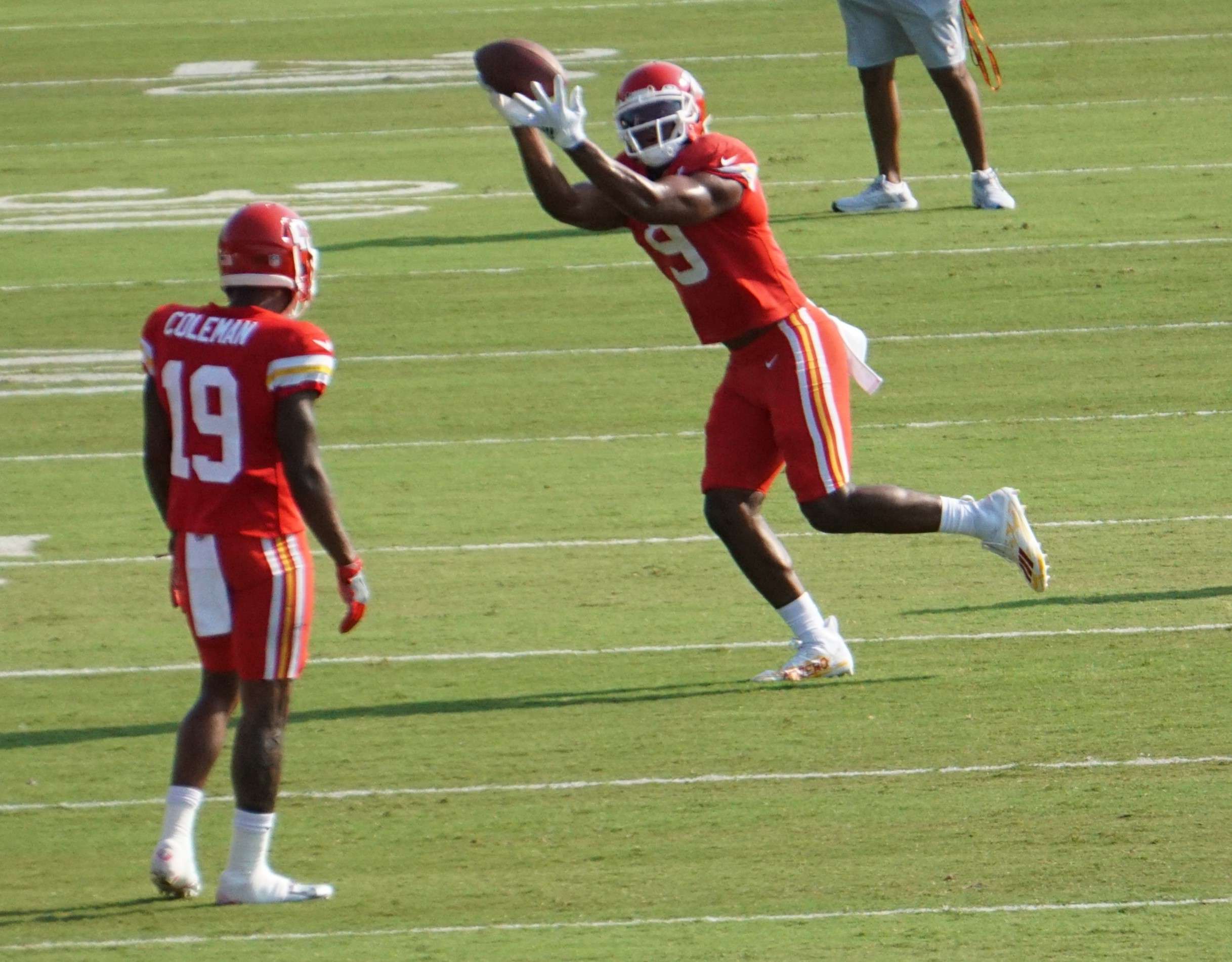 Juju Smith-Schuster (9) goes for a catch during warmups.