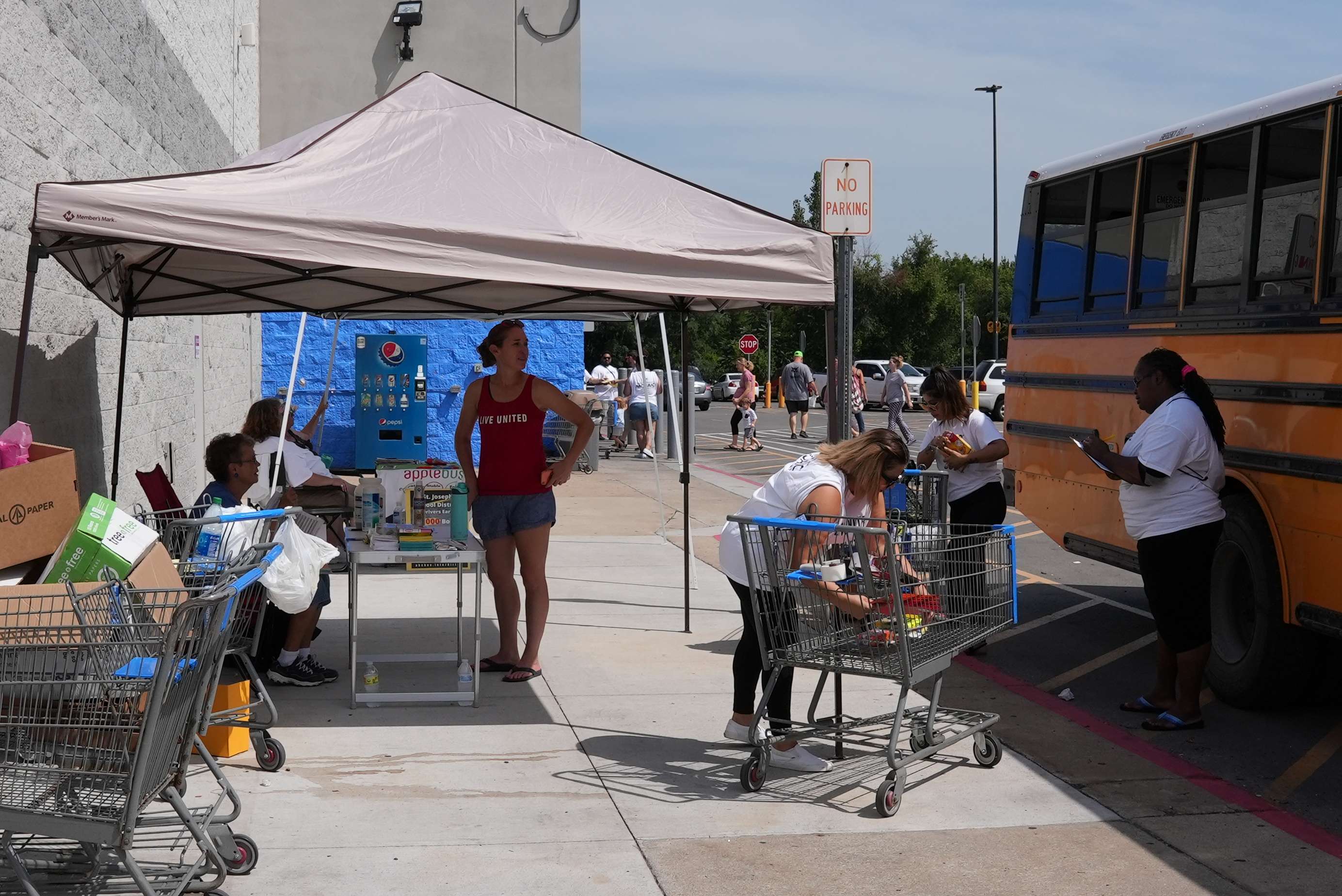 United Way volunteers took school supply donations for Stuff the Bus during Tax Free weekend in Missouri/ Photo by Sam Starr