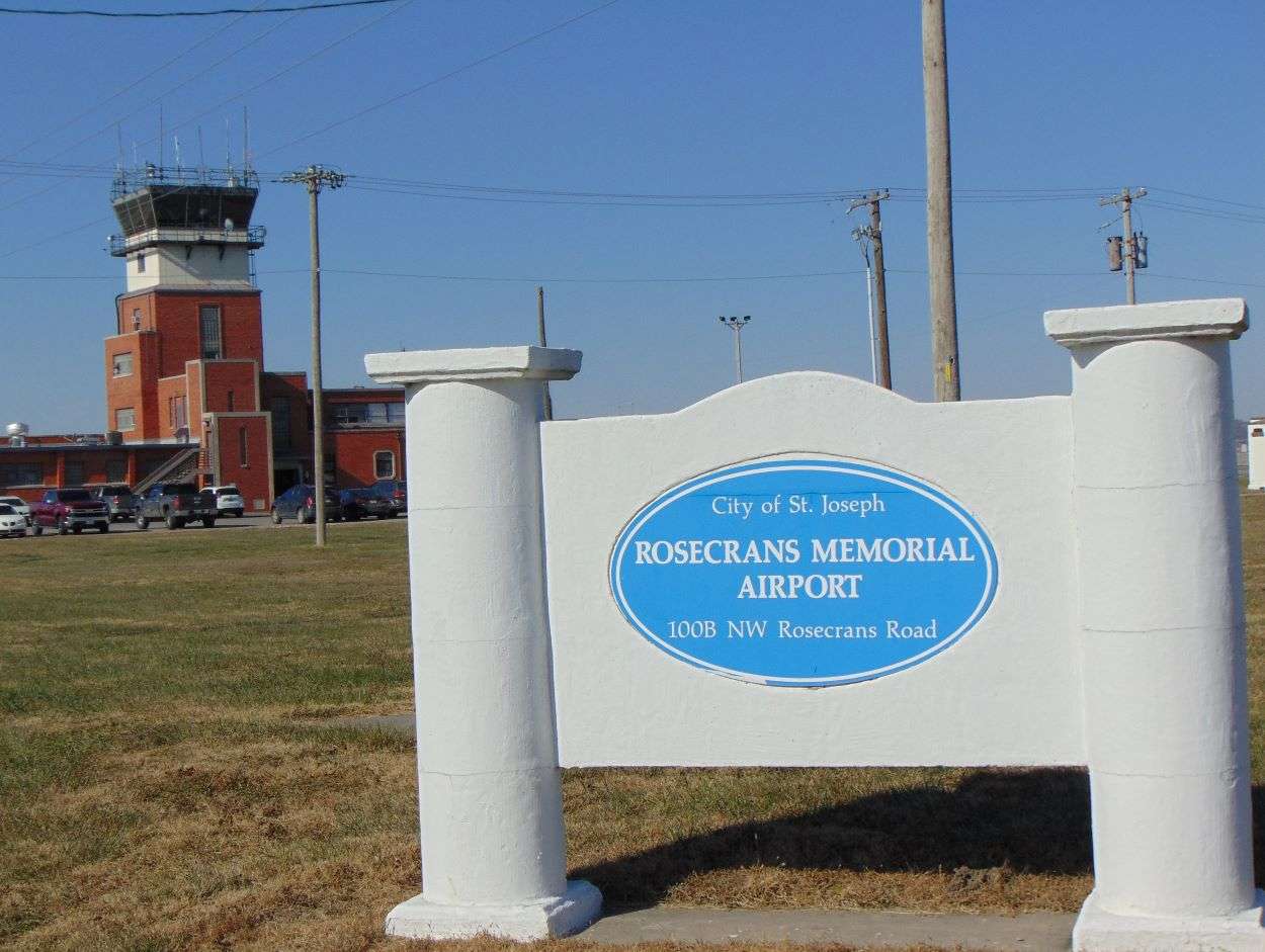 Rosecrans Memorial Airport with terminal and air traffic control tower in background/file photo