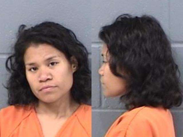 Antonina Hammonds, Possession of marijuana, Use / possess with intent to use drug paraphernalia into human body, Arrested 8/13