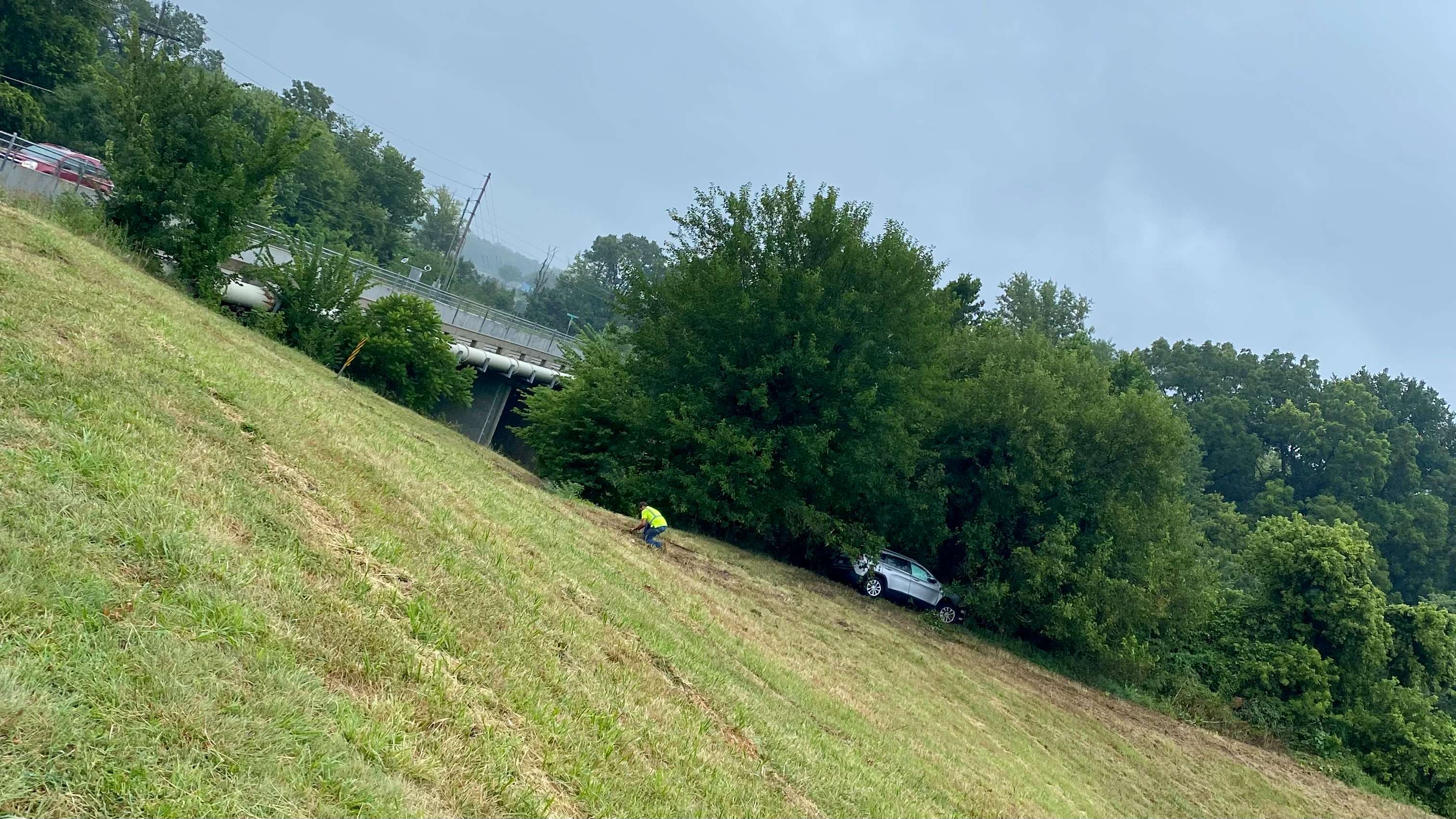 Car crash south of Anderson and Scenic roundabout