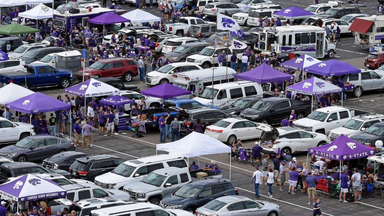 Kimball Avenue Open for KState Football Traffic