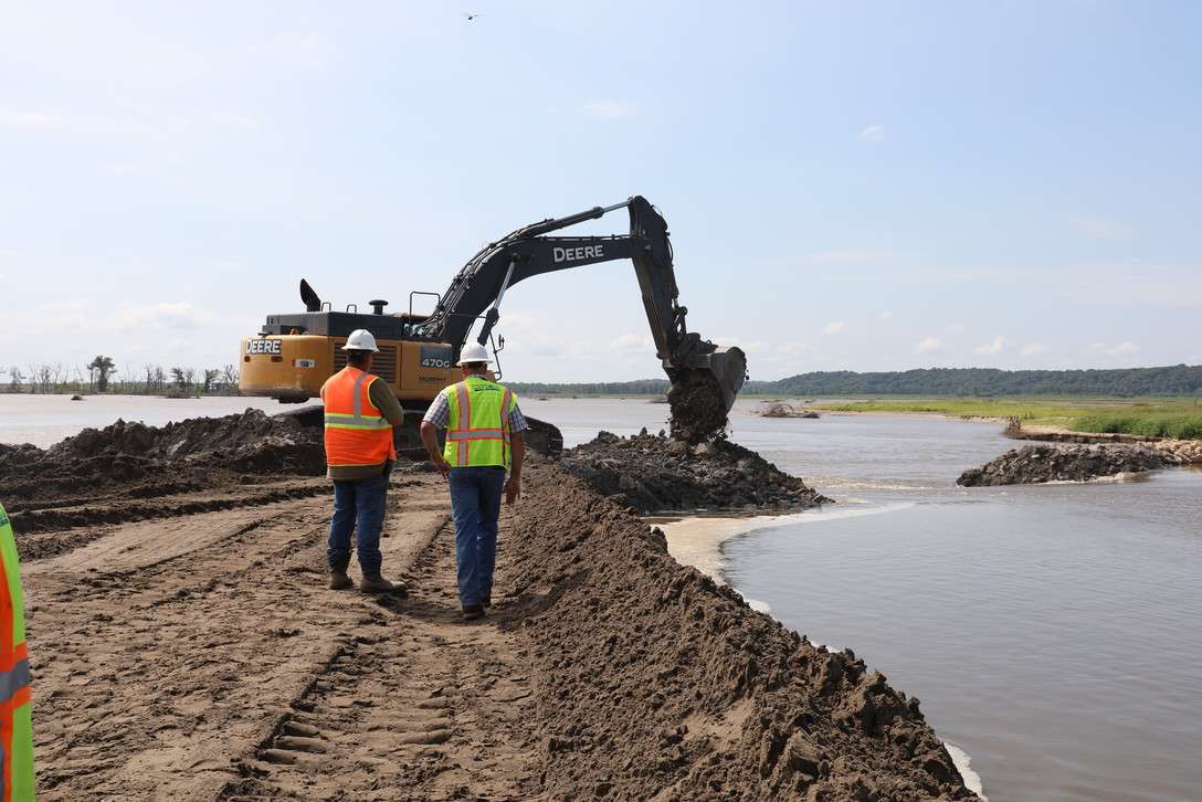 Levee repair near Watson, MO earlier/Photo courtesy of the US Army Corps of Engineers
