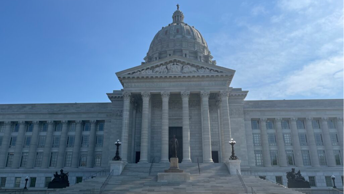 Over the last year, the Department of Mental Health has continued to grapple with steep vacancies among staff, causing access to care across its state-run mental health facilities to decline as wings are shut down due to a lack of sufficient employees to staff available beds (Photo by Tessa Weinberg/Missouri Independent).