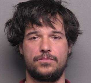 Man arrested after allegedly exposing himself in Salina park