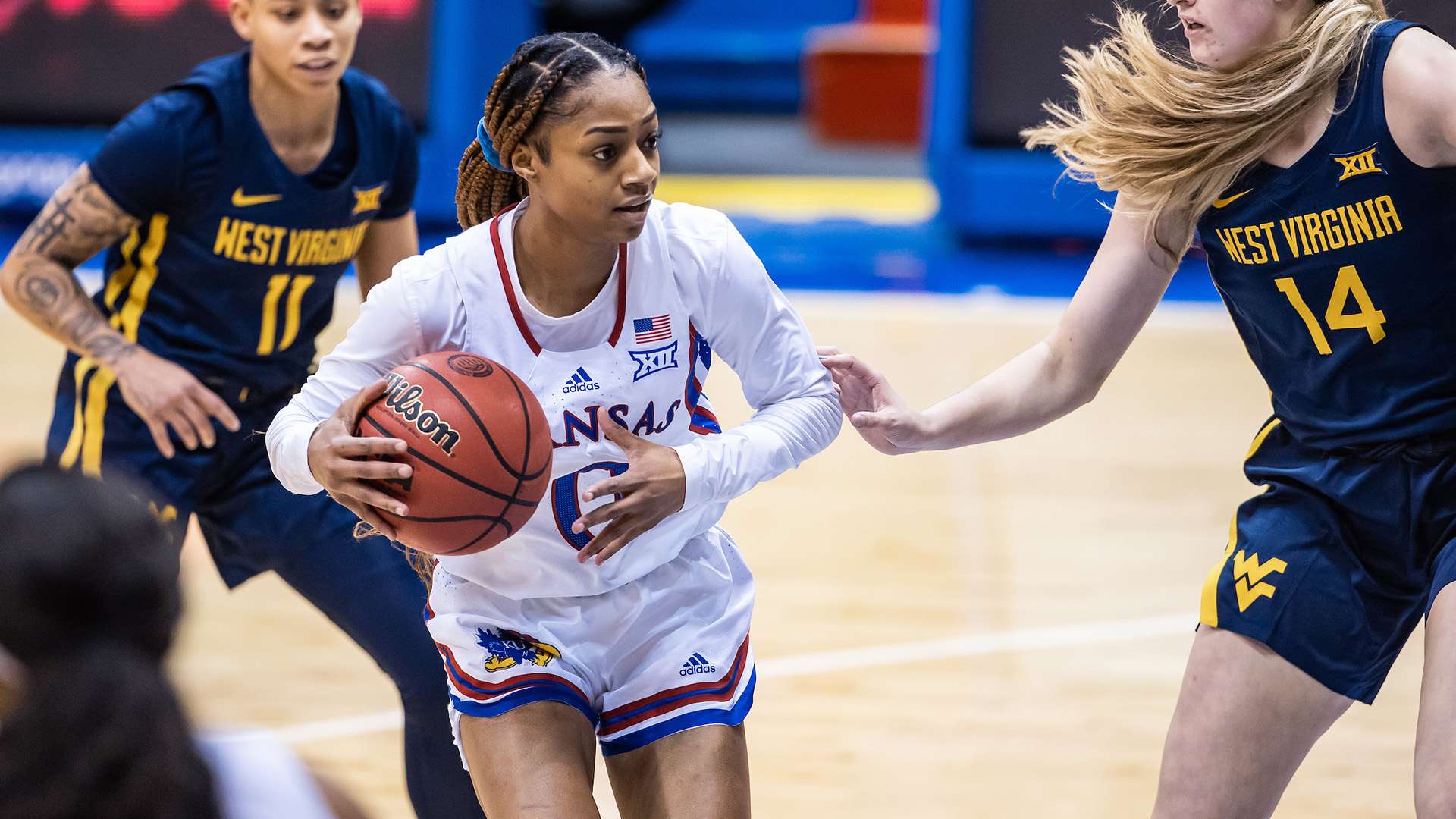 Photo courtesy <a href="http://kuathletics.com">kuathletics.com</a>