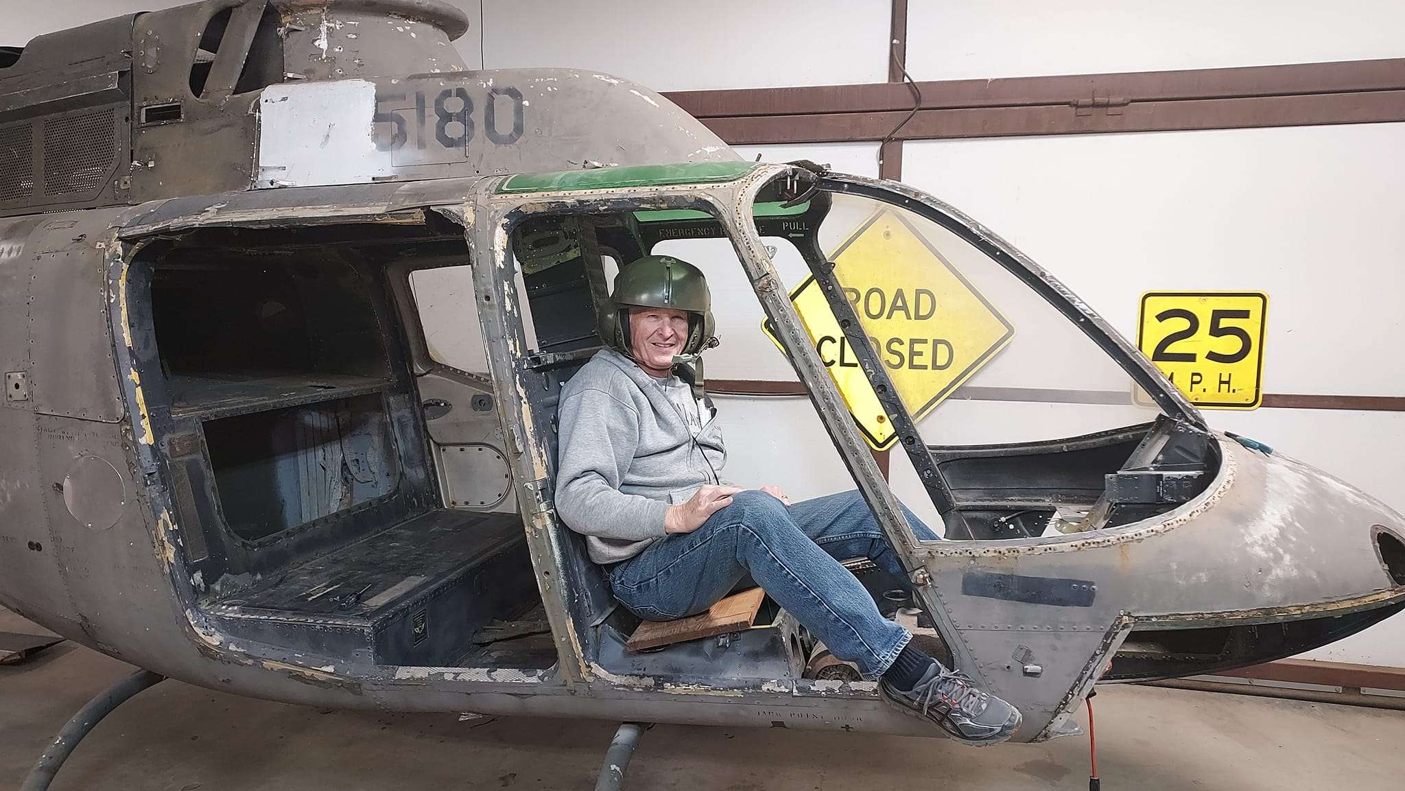 kiowa helicopter pilot