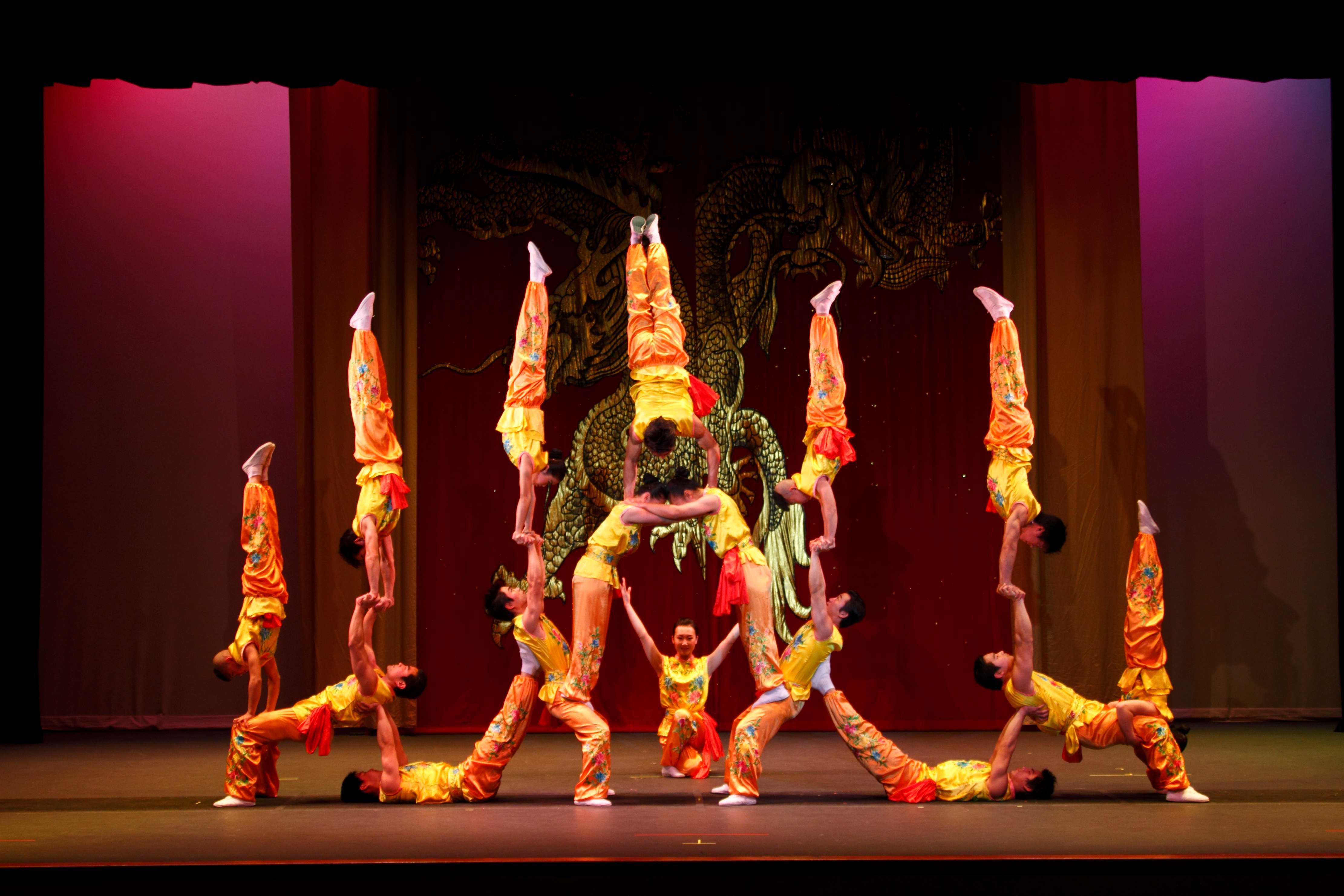 Photo courtesy of Peking Acrobats