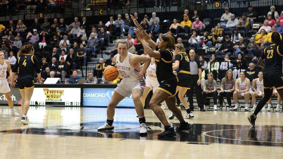 Fort Hays State's Katie Wagner (23) drives in the lane vs. Missouri Western State Thursday, January 26, 2023) in Hays, Kan. (FHSU Athletics photo/Madison Shapland))