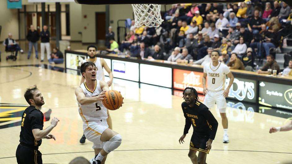 Fort Hays State's Kaleb Hammeke (5) drives to the basket vs. Missouri Western State Thursday, January 26, 2023 in Hays Kan. (FHSU Athletics photo/Madison Shapland)
