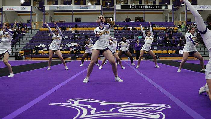 Photo courtesy <a href="http://kwucoyotes.com">kwucoyotes.com</a>