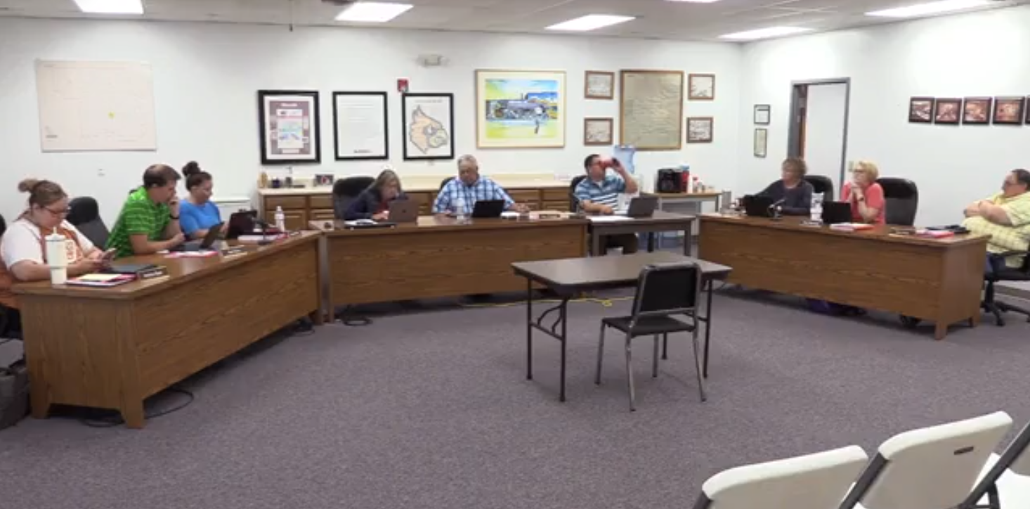 Hoisington school enrollment number trending down