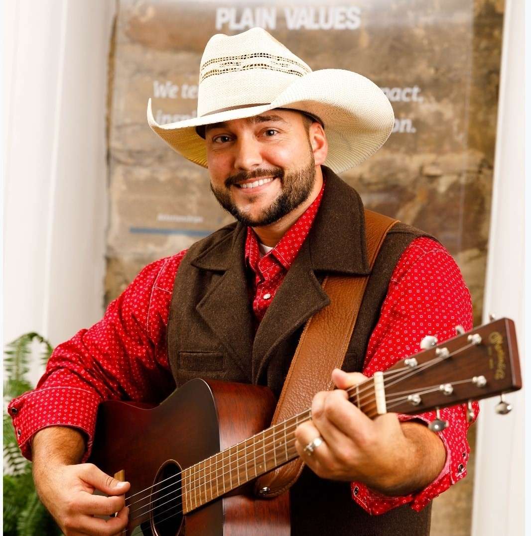 Aaron Stutzman-photo courtesy Aaron Stutzman Music