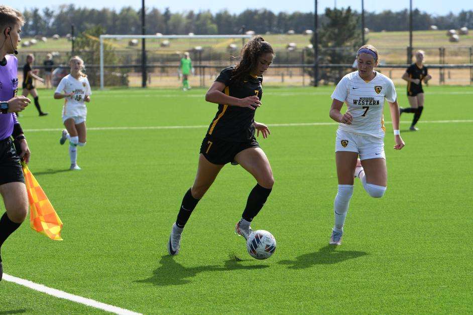 Fort Hays State's Allison Worley brings the ball up the field in an NCAA soccer match against Missouri Western State in Hays, Kan., Sunday, October 1, 2023. (FHSU Athletics./Coryn Hahn)