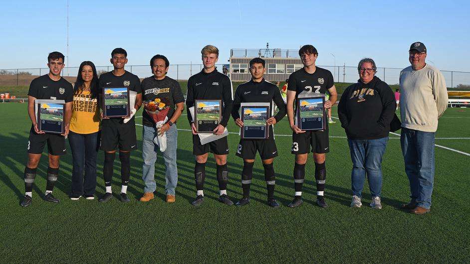 FHSU Athletics photo