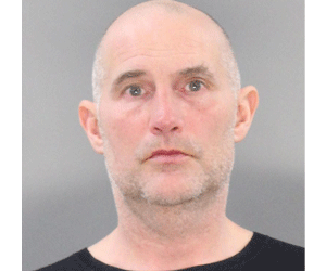 <b>Patrick Wells: Violate protection order</b>