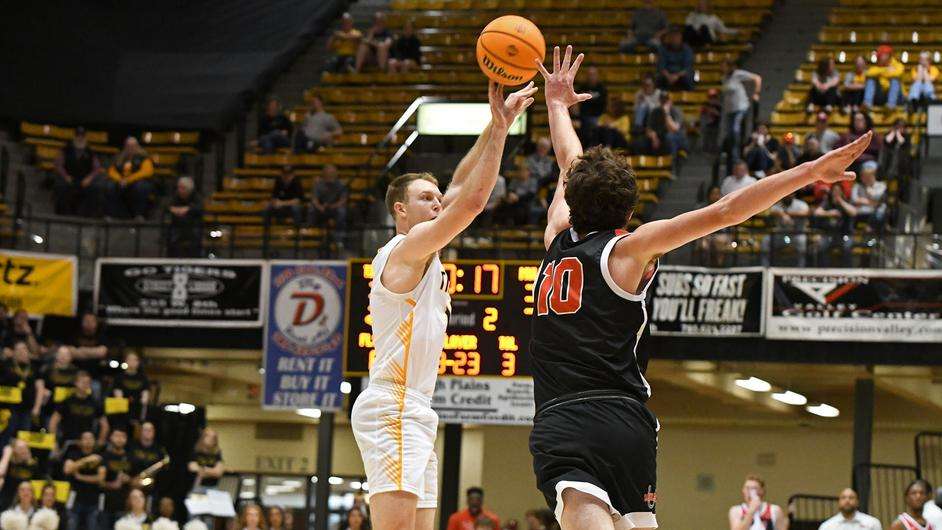 Fort Hays State forward Gabe Pieschl (11) shoots the ball over Central Missouri Jack Chapman (10) in an MIAA basketball game in Hays, Kan. on February 11, 2023. (FHSU Athletics photo/Nicole Heitmann)