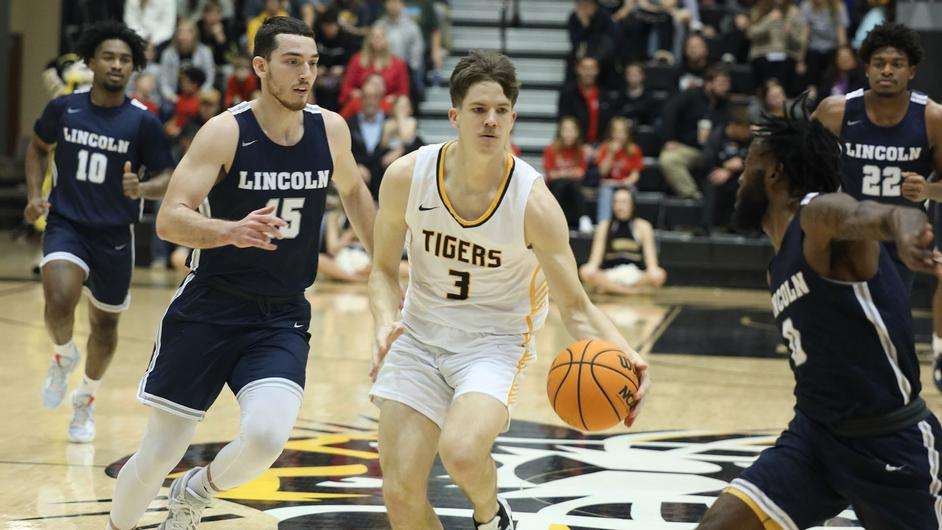 Fort Hays State guard Lucas Hammeke (3) dribbles up the court in an MIAA basketball game vs. Lincoln in Hays, Kan. on Thursday, February 9, 2023. (FHSU Athletics photo/Madison Shapland)