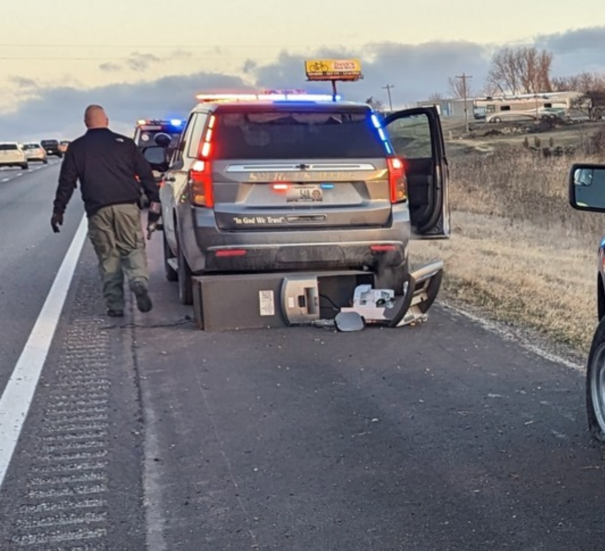 Deputies recover ATM, make arrest after chase near Kansas City