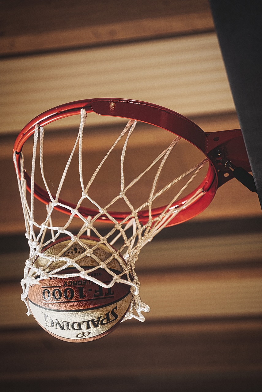 Derby 51, Hutch high girls 34