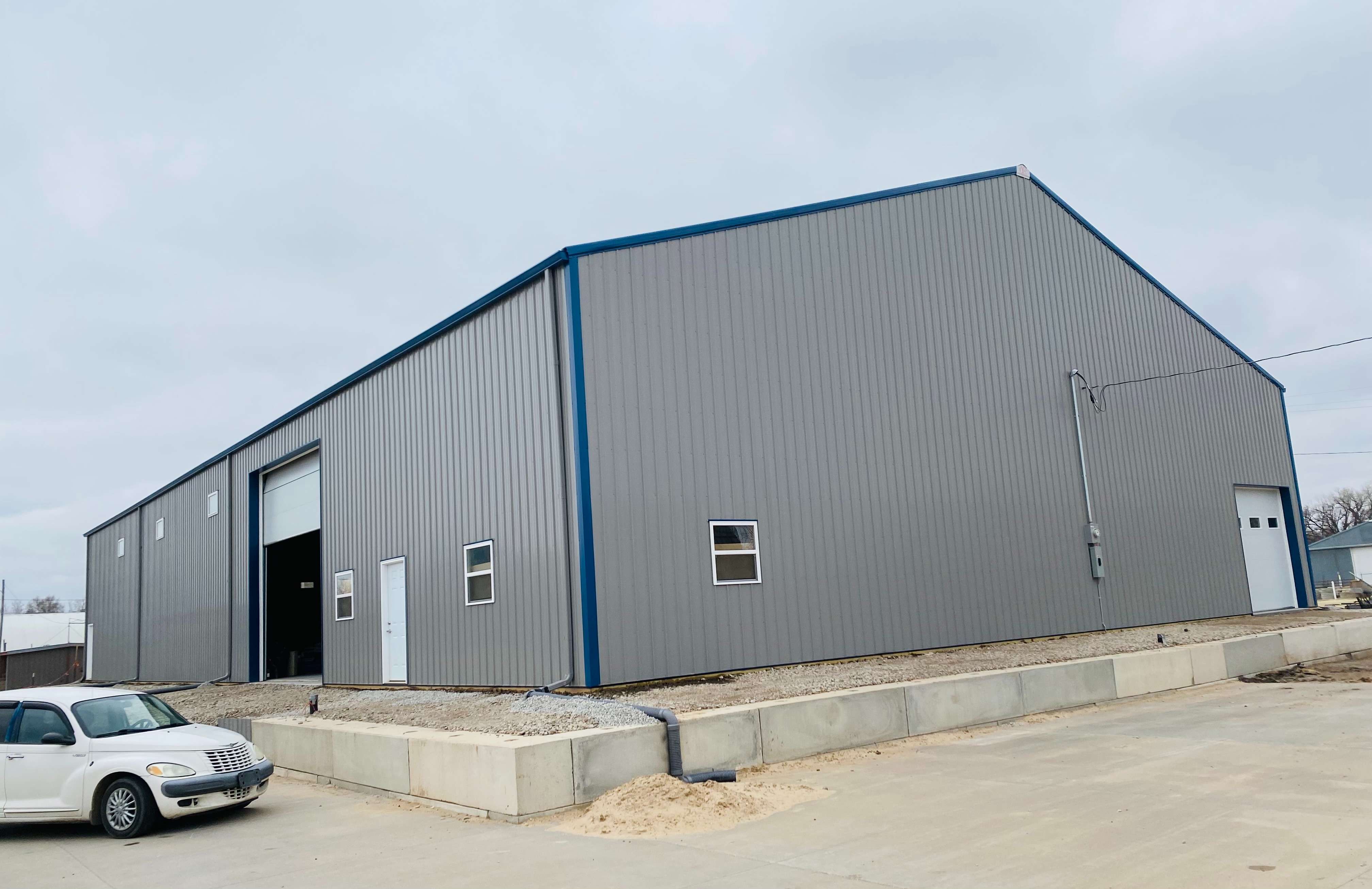 Sundown AgriSupply is currently open at 471 S. Main Street in Hoisington.