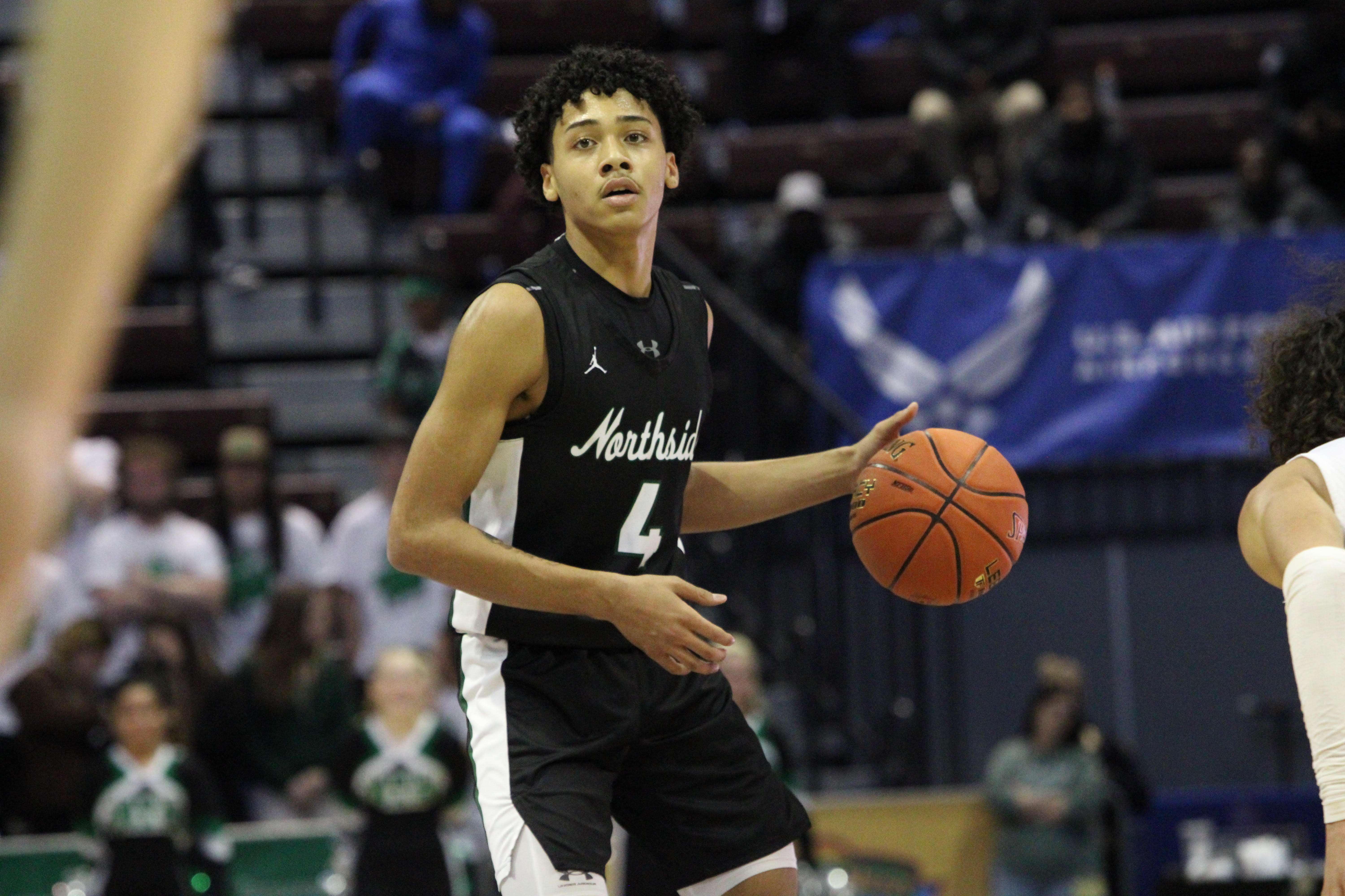 Antonio Williams (4) came off the bench to score 10 points on 4-of-6 shooting Thursday. Photo by Clifton Grooms.