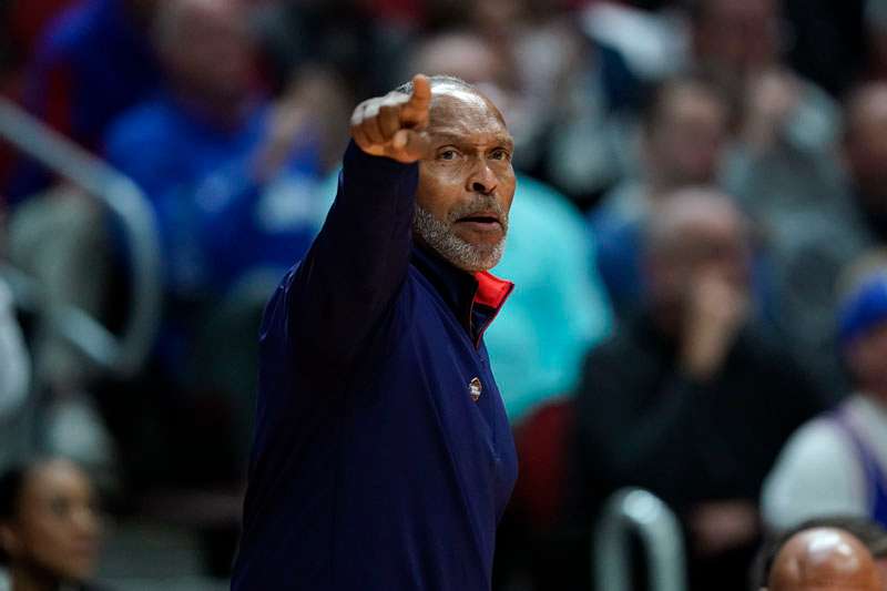 <b>Kansas acting head coach Norm Roberts directs his team in the first half of a first-round college basketball game against Howard in the NCAA Tournament, Thursday in Des Moines, Iowa. </b>(AP Photo/Charlie Neibergall)