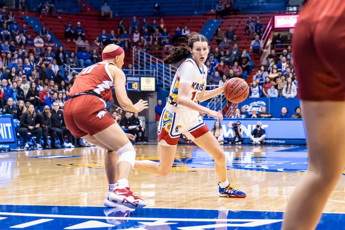 Photo courtesy <a href="http://kuathletics.com">kuathletics.com</a>