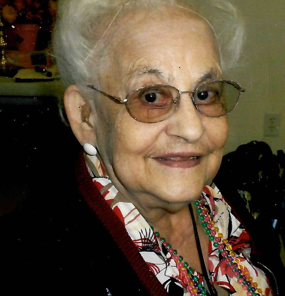 Betty Candea