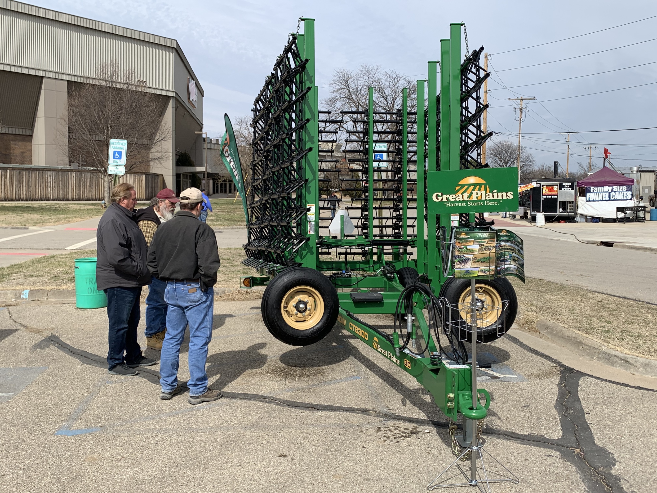 Mid America Farm Expo draws thousands to Salina