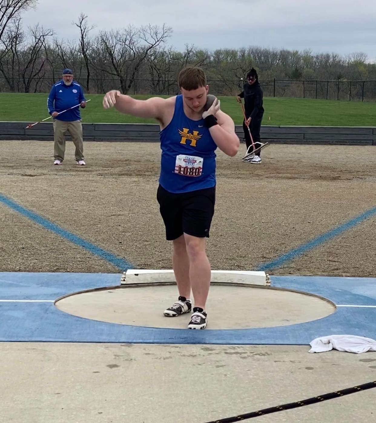 Grady Bare placed 8th at the Kansas Relays shot put. Photo by Tina Johnson
