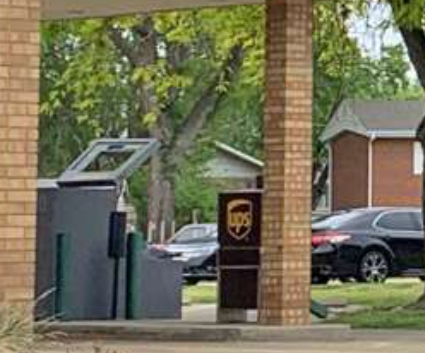 Police Cash box stolen from Kansas credit union ATM