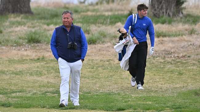 Blue Dragon head coach Chris Young and sophomore All-American Dominic Clemons prep for the 2023 NJCAA Division I National Tournament, which begins Tuesday at Sand Creek Station in Newton. (Steve Carpenter/Blue Dragon Sports Information)<br>