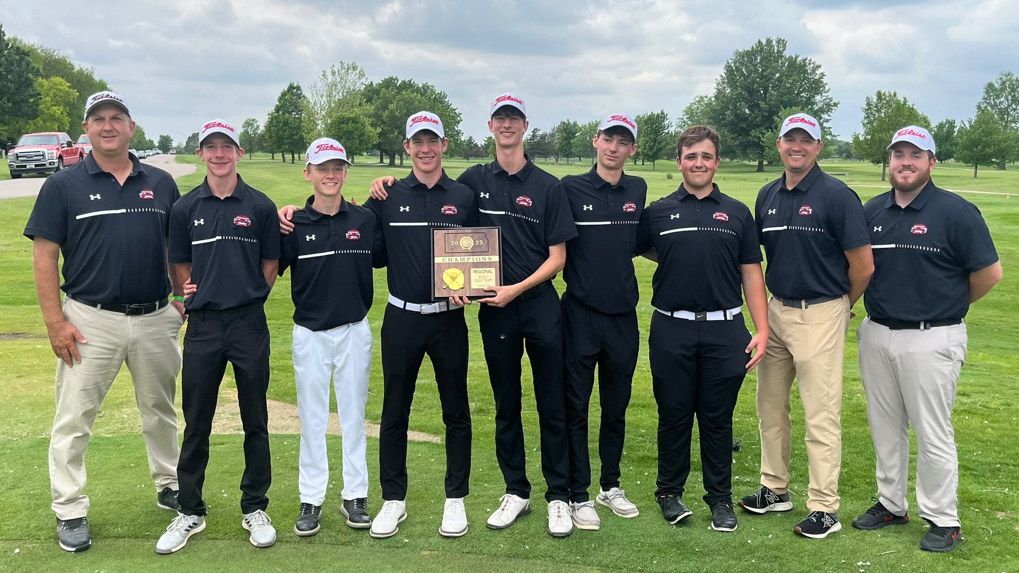 Hesston is state bound as regional champs. Photo: @SwatherAD Twitter