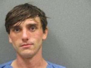 <b>Charles Roberts Jr - Obstructing Government Operations, Poss Of Controlled Substance (Meth), Failure To Appear</b>