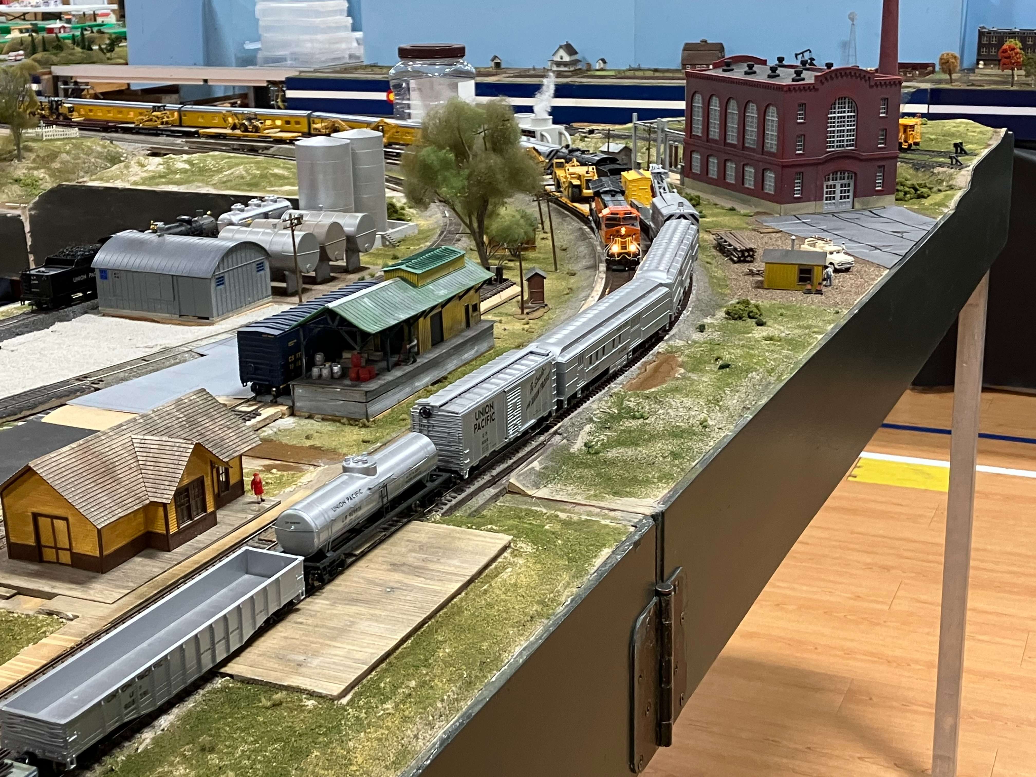 Model Train Show photo taken by Canon Rath/North Platte Post