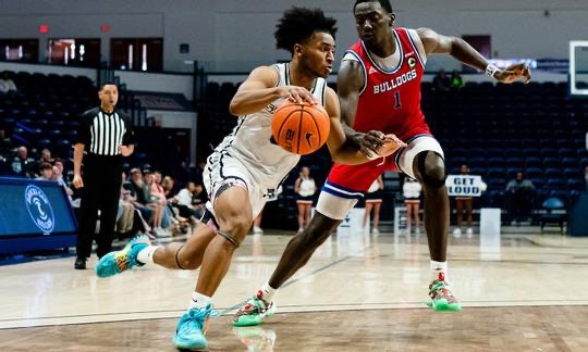 Tang Signs Transfer Ques Glover