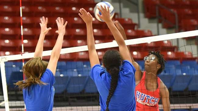 Precious Johnson had a pair of kills and three block assists to help the No. 19 Blue Dragons to a 3-0 win over Gillette on Saturday at the McCook Invitational.