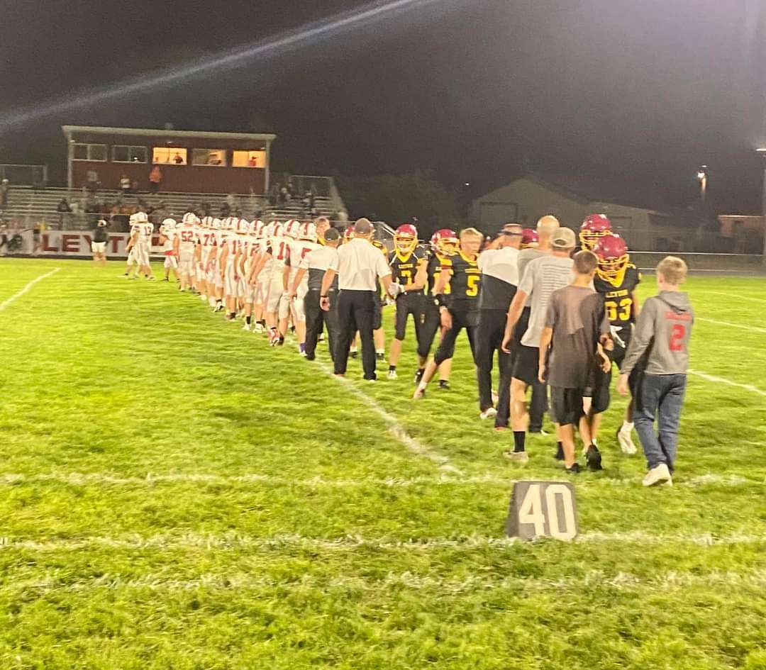 Heminford football photo, Credit to Hemingford Public Schools