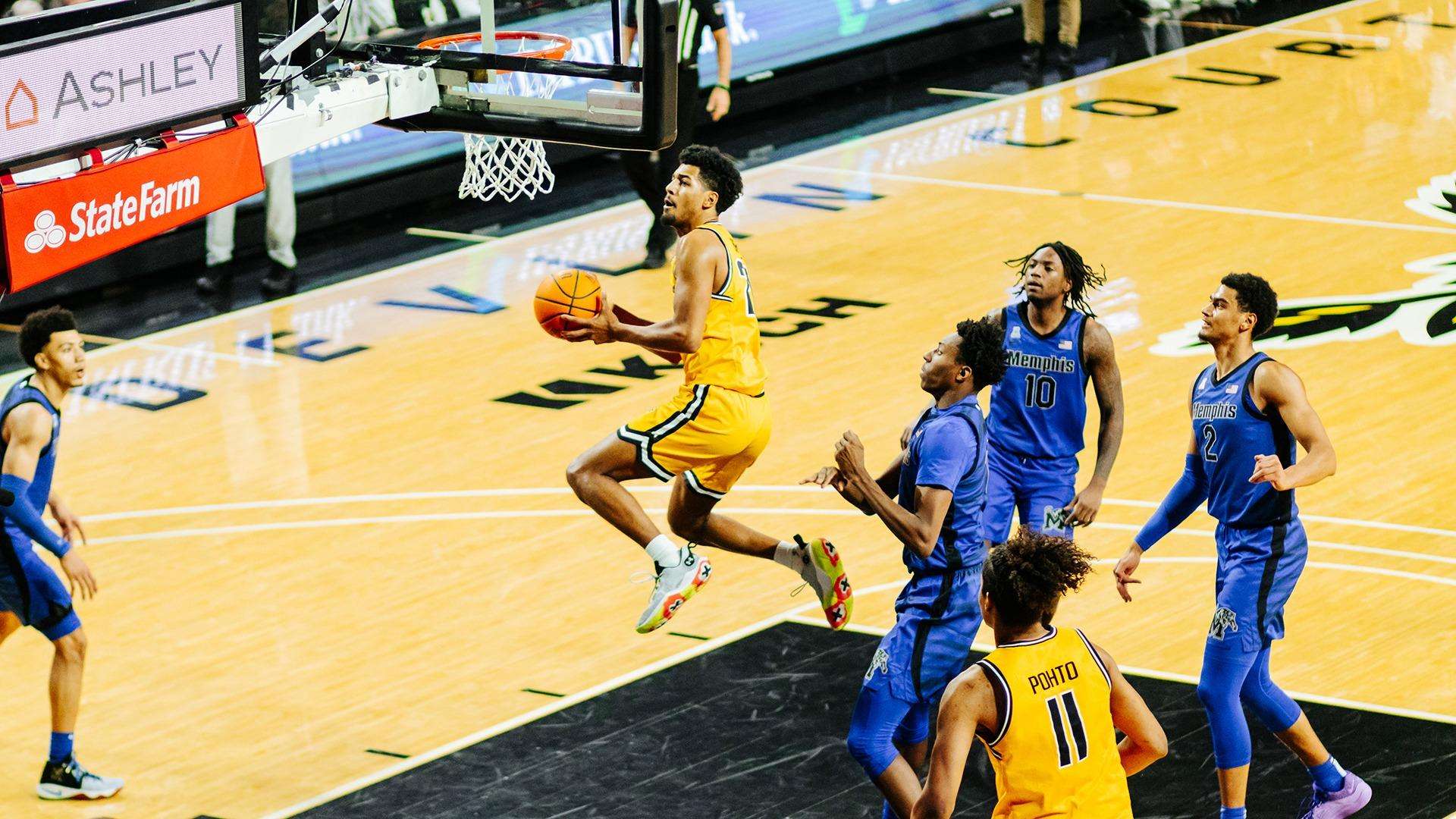 WSU MBB vs Memphis-