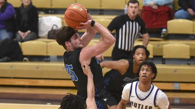 Kernan Bundy and the No. 19-ranked Blue Dragon men's basketball team face off against Dodge City at 7:30 p.m. on Wednesday at the Sports Arena. (MacKenzie Franklin/Blue Dragon Sports Information)
