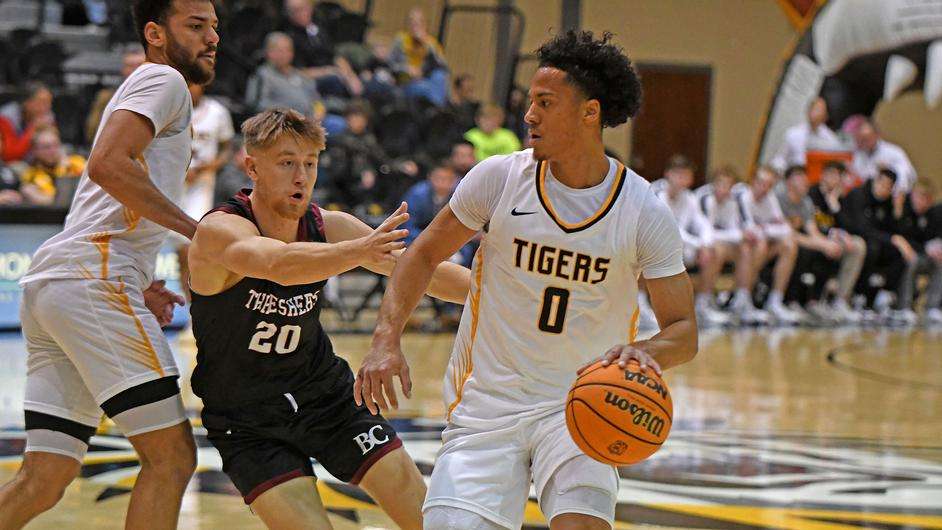 FHSU Athletic photo/Nicole Heitmann